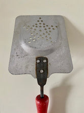 VINTAGE CHILD'S TIN TOY SPATULA (RARE DESIGN AND RARE-TO-FIND)