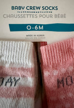 PINK/WHITE BABY DAY-OF-THE-WEEK CREW SOCKS (SIZE 0-6 MONTHS)