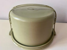 VINTAGE TUPPERWARE CAKE CARRIER (3-PIECE SET):  MADE IN THE USA!