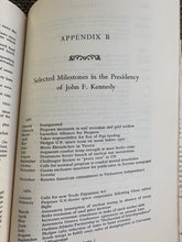 KENNEDY BY THEODORE C. SORENSEN, VINTAGE 1965 HARDBACK BOOK B-Q PRINTING