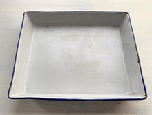 VINTAGE, VERY RARE, WHITE ENAMEL, HEAVY-DUTY "ELITE" COOKING/CAKE PAN WITH BLUE TRIM--MADE IN AUSTRIA