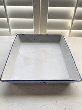 VINTAGE, VERY RARE, WHITE ENAMEL, HEAVY-DUTY "ELITE" COOKING/CAKE PAN WITH BLUE TRIM--MADE IN AUSTRIA