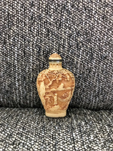 INTRICATELY-CARVED, TEENY-TINY CHINESE SNUFF BOTTLE