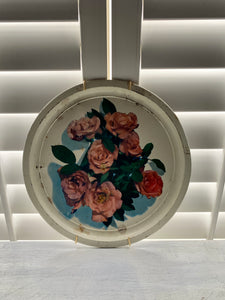 SEVEN-ROSE, ROUND, METAL, VINTAGE TRAY WALL DECOR--GORGEOUS AND TIMELESS