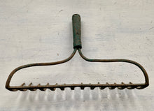 VINTAGE RAKE HEAD FOR FARMHOUSE DECOR:  VERY RARE 14-PRONGS