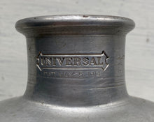 VINTAGE U.S. ARMY 1-QUART ALUMINUM CANTEEN (1918 WORLD WAR I ERA TO KOREA AND WORLD WAR II, EARLY 1940S, MADE BY LANDERS, FRARY & CLARK, NEW BRITAIN, CONNECTICUT)--RARE AND VERY SPECIAL AND MADE IN THE USA