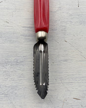 XL VINTAGE VEGGIE AND FRUIT PEELER/CORER WITH RED BAKELITE HANDLE--BEAUTIFUL QUALITY