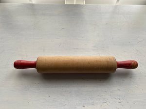 VINTAGE RED-HANDLED ROLLING PIN--SO CLASSIC! SO PRETTY!