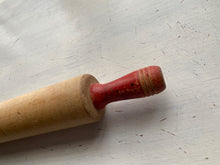 VINTAGE RED-HANDLED ROLLING PIN--SO CLASSIC! SO PRETTY!