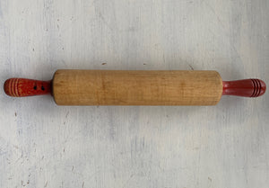 VINTAGE RED-HANDLED ROLLING PIN--SO CLASSIC! SO PRETTY!