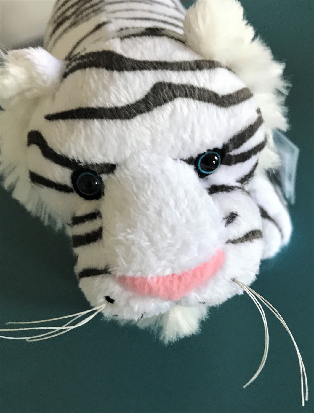 VINTAGE GANZ WEBKINZ WHITE TIGER (VOTED THE SECOND GREATEST WEBKINZ)