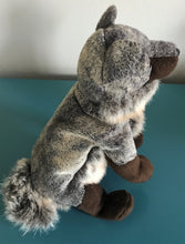 TY BEANIE BABY "HOWL" THE HYENA (RETIRED)