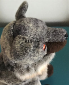 TY BEANIE BABY "HOWL" THE HYENA (RETIRED)