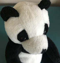 TY BEANIE BABY "MANDY" THE PANDA