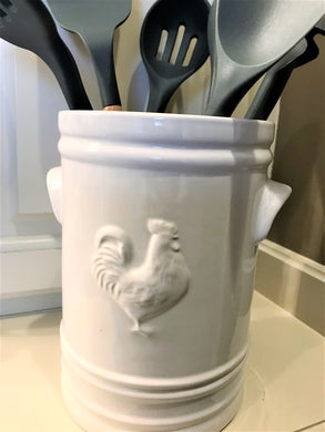 BIG, BEAUTIFUL WHITE ROOSTER/WHITE UTENSIL CROCK WITH SIX VERY NICE UTENSILS