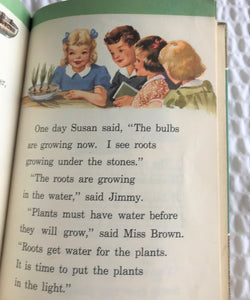 CHARMING VINTAGE SCHOOL BOOK "SUNSHINE AND RAIN" (1949 SAMPLE COPY IN EXCELLENT CONDITION)