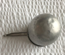 VINTAGE ALUMINUM, COMMERCIAL 14-OUNCE MEASURING SCOOP WITH ROUND BOTTOM