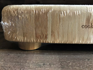 A-MA-ZING, PROFESSIONAL-QUALITY BAMBOO CHOPPING BLOCK/SERVING TRAY