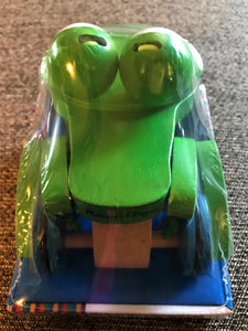 HOPPITY-HOP-HOPPING, SUPER-CUTE GREEN FROGGIE PULL-ALONG TOY