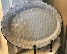 HUGE, BEAUTIFUL, ANTIQUE-LOOK IVORY PLATTER (MELAMINE/EXTRA-STURDY)