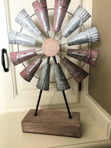 GORGEOUS, RUSTIC GALVANIZED/IRON/WOOD WINDMILL DECOR