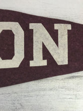 VERY RARE, VERY SPECIAL, VERY BEAUTIFUL "MORTON" EXTRA-LARGE VINTAGE COLLEGE PENNANT