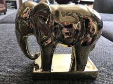 GORGEOUS GOLD ELEPHANT SITTING DECOR