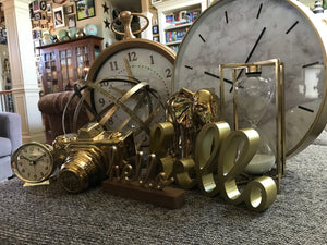 DISTRESSED-GOLD, LARGE METAL DECORATIVE ORB