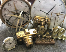 GORGEOUS GOLD ELEPHANT SITTING DECOR
