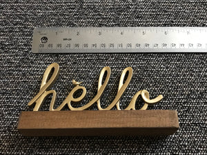 ITTY-BITTY BIRDIE GOLD/WOOD "HELLO" DECOR