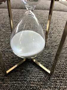 GOLD FOUR-CORNER HOURGLASS (WITH WHITE SAND)