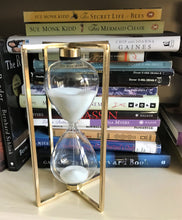 GOLD FOUR-CORNER HOURGLASS (WITH WHITE SAND)