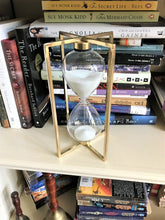 GOLD FOUR-CORNER HOURGLASS (WITH WHITE SAND)