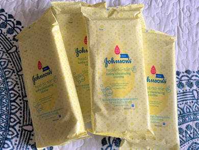 15-WIPE SMALL TO-GO PACK JOHNSON'S BABY CLEANING CLOTHS (EACH PACKAGE FREE!)