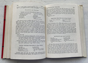 VINTAGE COOKBOOK "JEWISH COOKERY/A COMPLETE GUIDE TO JEWISH COOKING WITH THE TRADITIONAL RECIPES FOR ALL NOTABLE JEWISH DISHES, SUGGESTED MENUS, SPECIAL HOLIDAY FOODS, ETC." TWENTIETH PRINTING/OCTOBER 1971