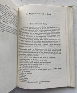 VINTAGE COOKBOOK "JEWISH COOKERY/A COMPLETE GUIDE TO JEWISH COOKING WITH THE TRADITIONAL RECIPES FOR ALL NOTABLE JEWISH DISHES, SUGGESTED MENUS, SPECIAL HOLIDAY FOODS, ETC." TWENTIETH PRINTING/OCTOBER 1971