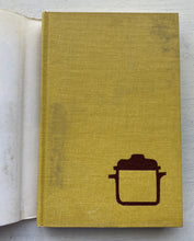 VINTAGE COOKBOOK "MCCALL'S BOOK OF WONDERFUL ONE-DISH MEALS" 1972 EDITION HARDBACK WITH DUST JACKET