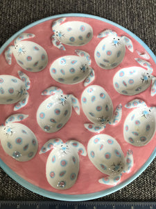 VINTAGE 12-BUNNY EASTER-TIME DEVILED EGG CERAMIC PLATE