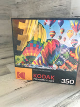 350-LARGE PIECES COLORFUL RAINBOW OF HOT AIR BALLOONS PUZZLE