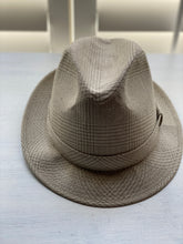 VINTAGE DORFMAN PACIFIC FEDORA--HEAVYWEIGHT AND BEAUTIFUL/SUBTLE PLAID PATTERN