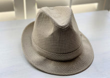 VINTAGE DORFMAN PACIFIC FEDORA--HEAVYWEIGHT AND BEAUTIFUL/SUBTLE PLAID PATTERN