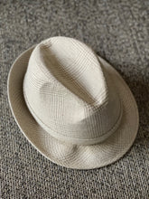 VINTAGE DORFMAN PACIFIC FEDORA--HEAVYWEIGHT AND BEAUTIFUL/SUBTLE PLAID PATTERN