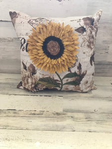 SO PRETTY! 3-D PETALS SUNFLOWER FARMHOUSE THROW PILLOW