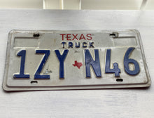 VINTAGE LICENSE PLATE:  TEXAS TRUCK--LET'S ROLL!