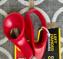 CALLING ALL LEFTIES! LEFT-HANDED SCISSORS, MADE JUST FOR YOU