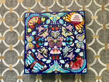 500-PIECE BUTTERFLY-THEMED, KALEIDOSCOPE-STYLE ARTWORK PUZZLE (ATTENTION, ALL BUTTERFLY-LOVERS)