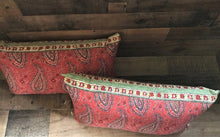 PRETTY, PRETTY PAISLEY-PRINT LUMBAR-STYLE THROW PILLOW