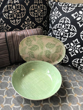 SPRINGTIME/SUMMERTIME LIGHT GREEN/CREAM SERVING BOWL AND FERN-PATTERN SMALL TRAY TWO-PIECE SET