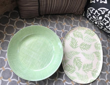 SPRINGTIME/SUMMERTIME LIGHT GREEN/CREAM SERVING BOWL AND FERN-PATTERN SMALL TRAY TWO-PIECE SET