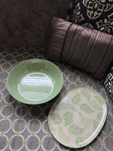 SPRINGTIME/SUMMERTIME LIGHT GREEN/CREAM SERVING BOWL AND FERN-PATTERN SMALL TRAY TWO-PIECE SET